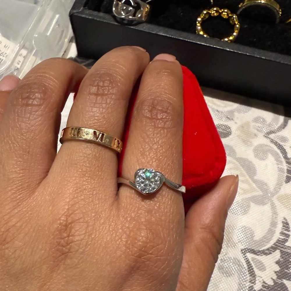 925 Sterling Silver Moissanite Heart Dainty Engagement Ring